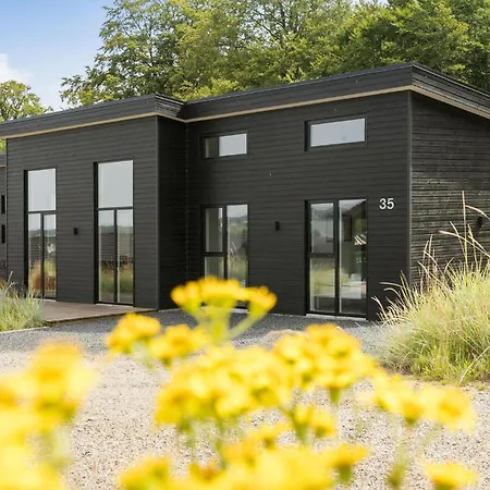 Stunning In With Sauna Hébergement de vacances Sjolund