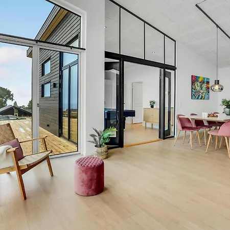 Stunning In With Sauna * Sjolund