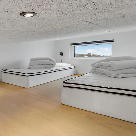 Stunning In With Sauna בית נופש *